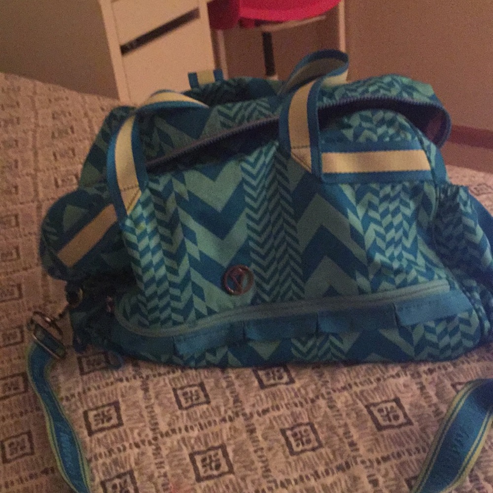 Ivivva tote